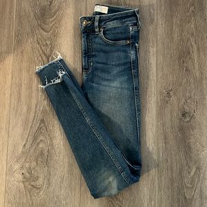 Free People high rise skinny jeans, size 25 (0)